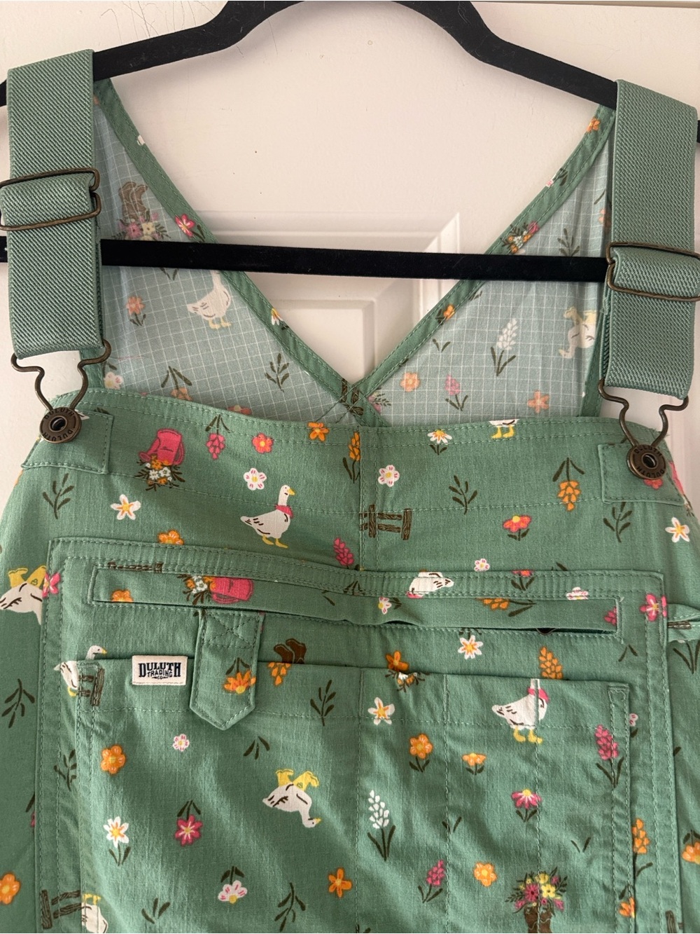 NWT Duluth Heirloom Gardening Bib Overall Retired Goose Print XXLx31